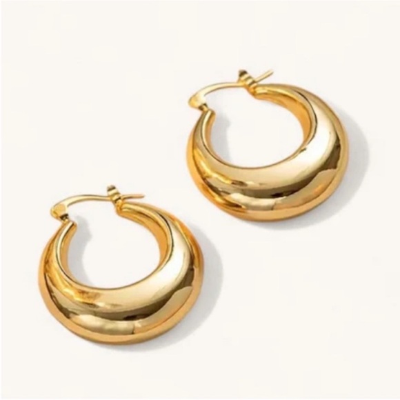 Anthropologie Jewelry - New! Anthropologie Becca Gold Lightweight Hoop Earrings (3027) NWOT